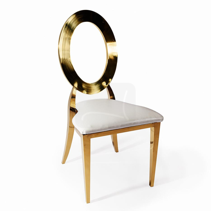 Cadeira Dior na cor dourada com estofamento branco em couro sintético e encosto removível